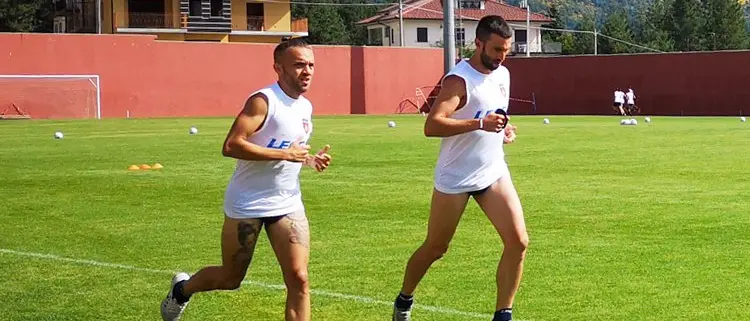 Cosenza a Trapani senza Mendicino, Perina e Mungo