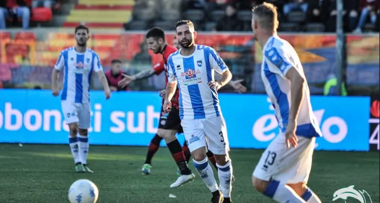 Calciomercato, Cosenza su Proietti del Pescara