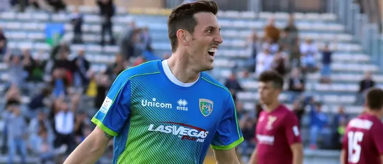 Calciomercato: Perugia, pronta una cinquina. Ascoli-Brescia, duello per Guerra