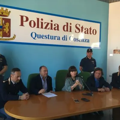 La Squadra Mobile di Cosenza cattura il latitante Luigi Abbruzzese
