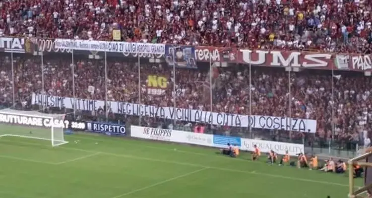 Oltre la rivalità: Salerno ricorda le vittime del Raganello