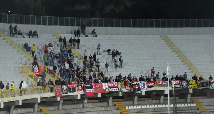 Brosco salva l'Ascoli, ma Maniero e il Cosenza hanno la pelle dura (1-1)