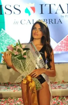 Eletta Miss Italia Calabria, Sara Fasano vola alla fase nazionale