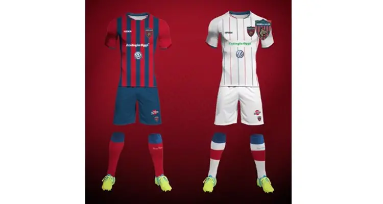Il Cosenza volta pagina. Ecco il video ufficiale delle nuove maglie
