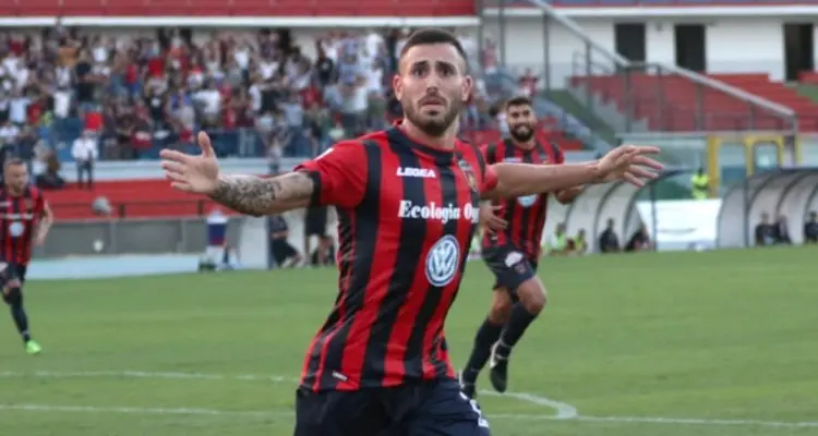 Tutino sorride, arriva il rinnovo quinquennale con il Napoli