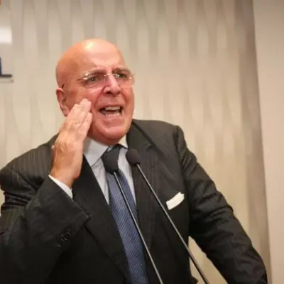 Mario Oliverio in Consiglio: «La Regione Calabria non è in default, notizia falsa»