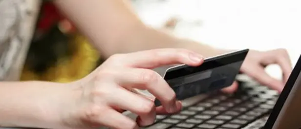 «Sono all'estero, mandami 1000 euro». La prima vittima è di Cosenza