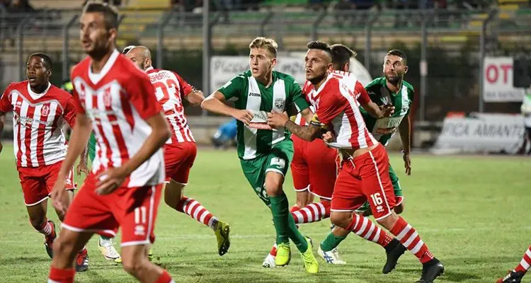 Rende, altra meraviglia. Rossini sbanca Monopoli (0-1)