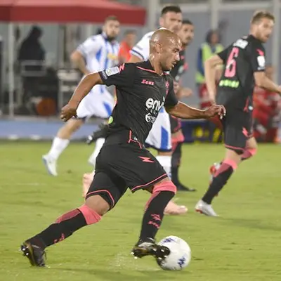 Verona e Benevento scappano via. Tabellini e voti del 5° turno di Serie B