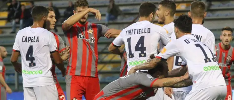 Cremonese-Cosenza 2-0: il tabellino