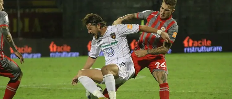 Cosenza, 2 punti in 5 gare: mai successo in 20 campionati di Serie B