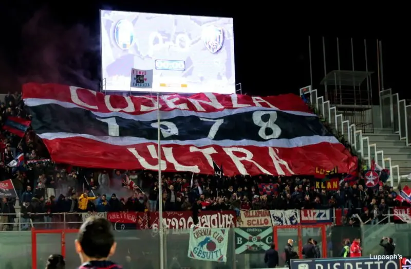 Al via domani la prevendita per Crotone-Cosenza: prezzi e settori disponibili