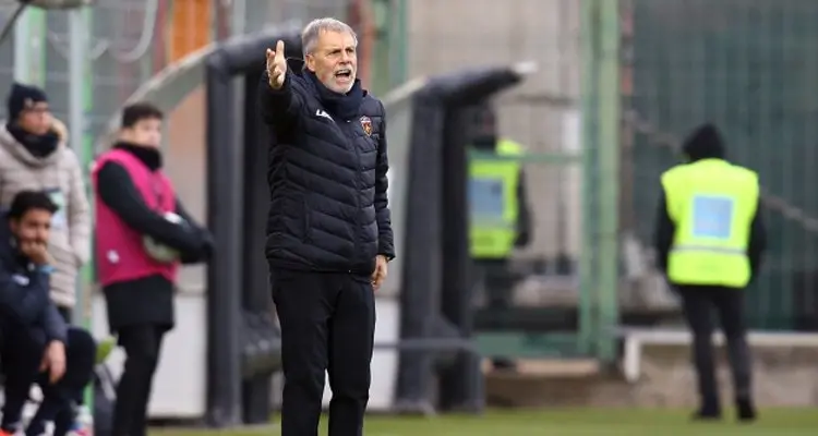 Braglia: «Tifosi del Cosenza non fate i furbi... vi aspetto per la Salernitana»