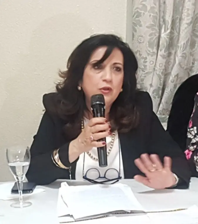 Mendicino, Francesca Reda si candida a sindaco