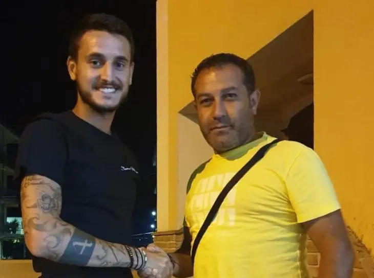 R. Sant'Agata: inizia il mercato. Ci sono Orsino, Galeano e Petrassi