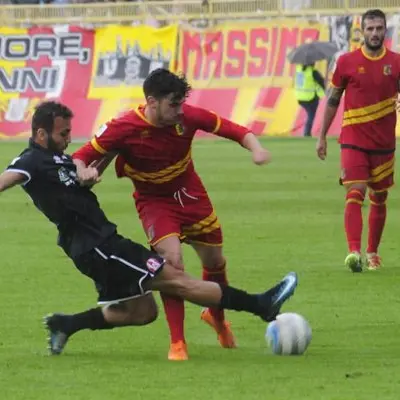 Rende fuori dalla Coppa Italia. Catanzaro avanti ai supplementari (3-1)