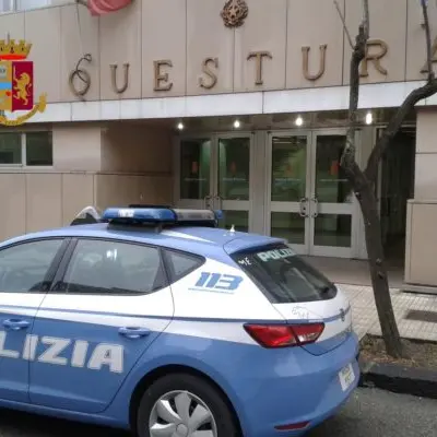 Madre coraggio denuncia piazza di spaccio a Cosenza, 7 arresti