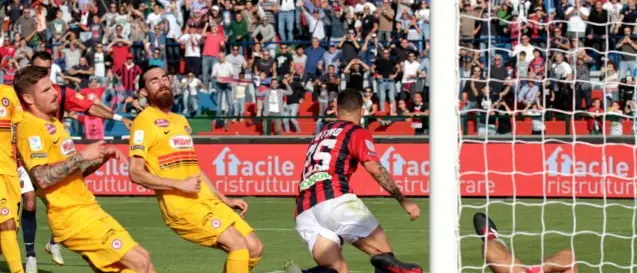 Vittoria in B: Cosenza, non accadeva da 15 anni, 4 mesi e 27 giorni