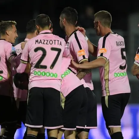Palermo, è psicodramma. Licenziato Foschi, Richardson si dimette