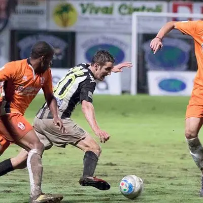 Rende, notte da favola. Vince in casa della Sicula ed è primo (0-2)