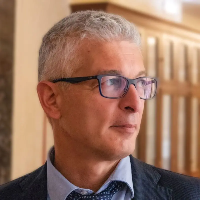 Bufera su Nicola Morra, partiti in coro: «Si dimetta dall'Antimafia»