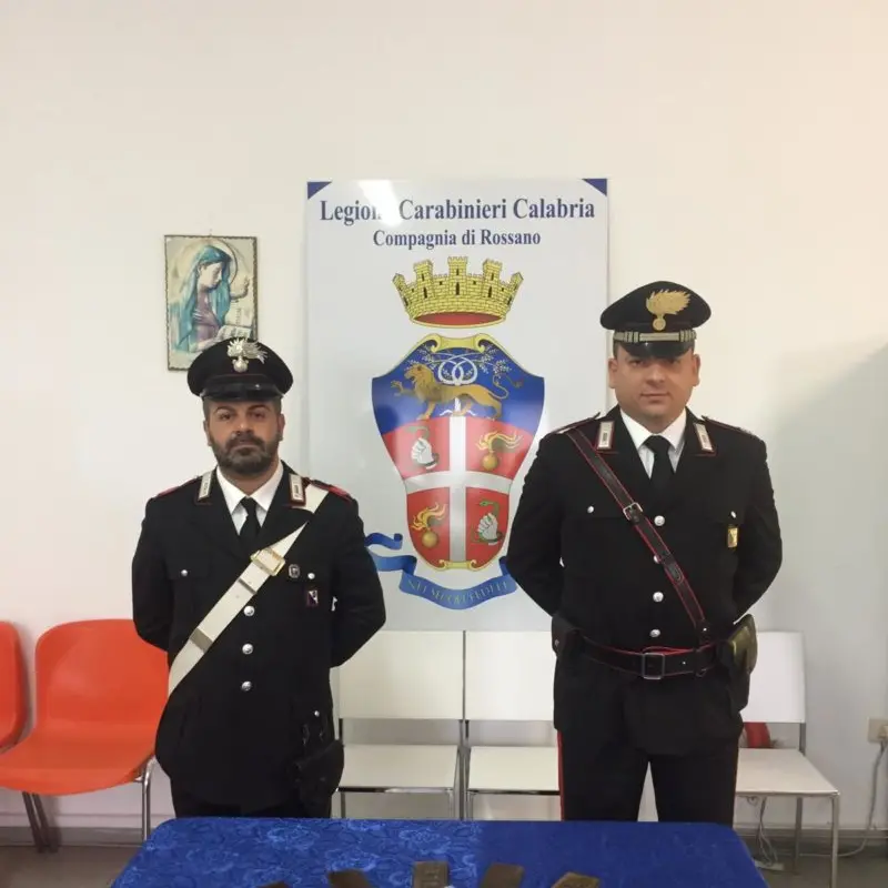 Nel parcheggio del supermercato aveva un chilo di droga: arrestato