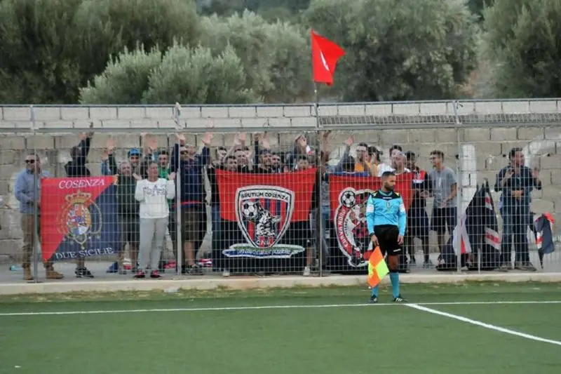 Brutium Cosenza: no alla ripresa dei campionati senza il pubblico