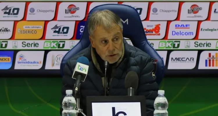 Braglia in conferenza: «Il Cosenza capisca l'importanza del derby»