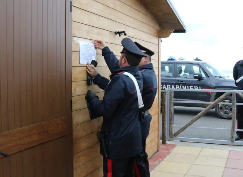 Mandatoriccio, sequestrato lido balneare: il fotoracconto
