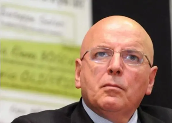 Oliverio: «Così il Pd riconsegnerà la Regione Calabria al centrodestra»