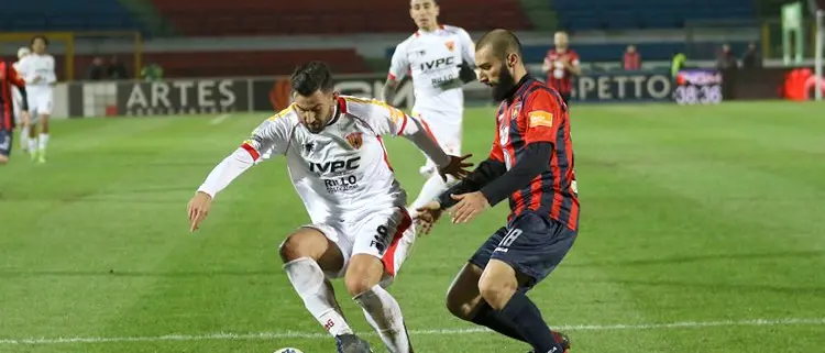 Il gioco è incoraggiante, l'attacco non fa gol. Gli up&down del Cosenza