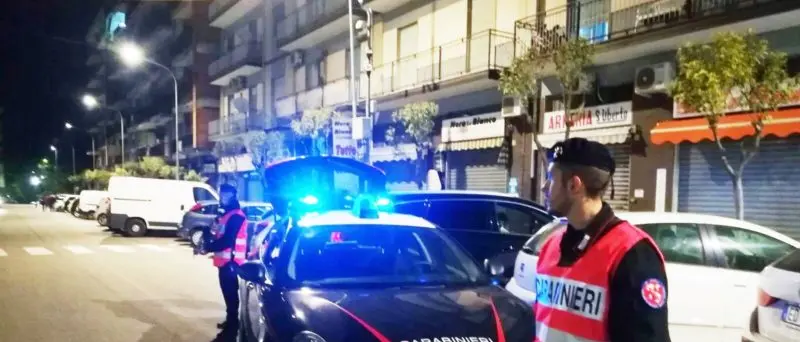 Accoltella il fratello per motivi ereditari, arrestato dai carabinieri