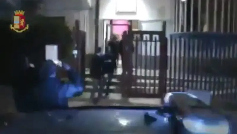 Omicidio Barbieri, assassino in carcere: il video degli arresti