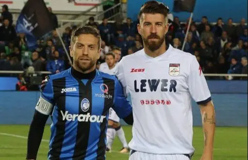 Il Papu Gomez tifa Cosenza: \"Con Izco i Lupi hanno un fan in più\"