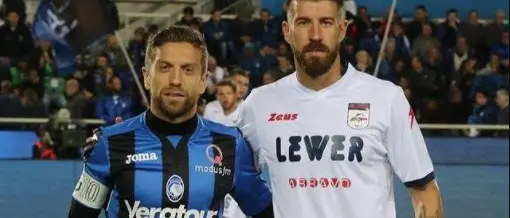 Il Papu Gomez tifa Cosenza: \"Con Izco i Lupi hanno un fan in più\"