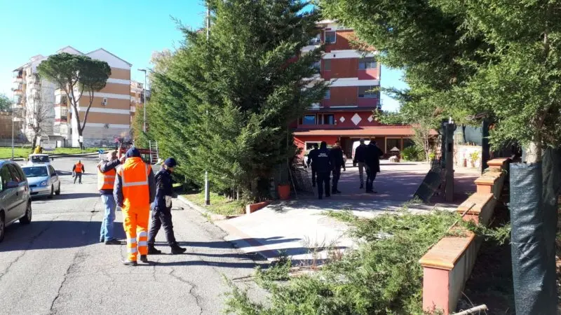 Cosenza, demolito manufatto abusivo di Serra Spiga [FOTO]