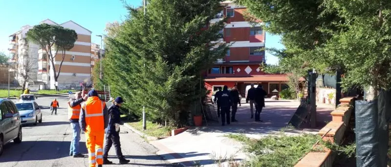 Cosenza, demolito manufatto abusivo di Serra Spiga [FOTO]