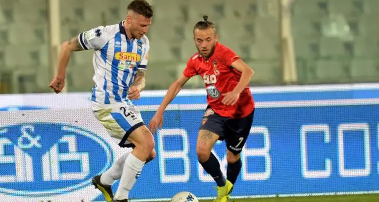 Cosenza, la Gennaro's saga. Segna Tutino, Scognamiglio salva il Pescara