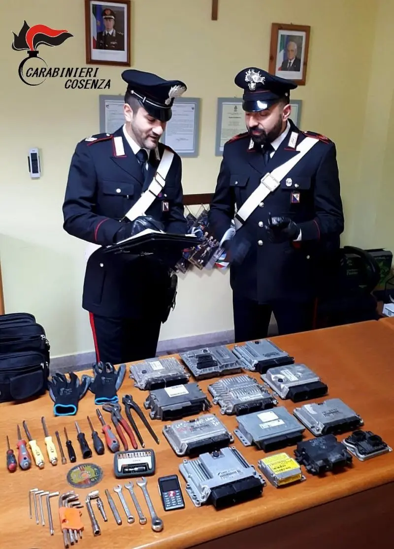 Torano Castello, ricettazione e non solo: nei guai un 37enne