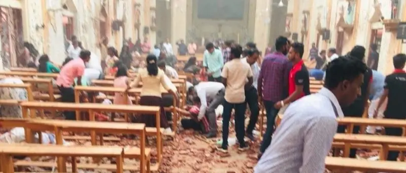 Pasqua di sangue, strage nello Sri Lanka: più di 200 morti (VIDEO)