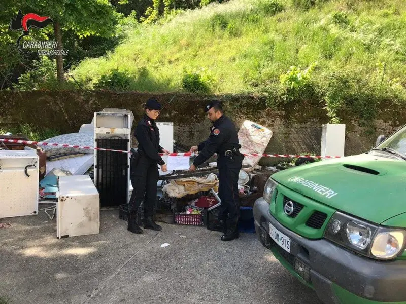 San Martino di Finita, sequestrata area di stoccaggio rifiuti