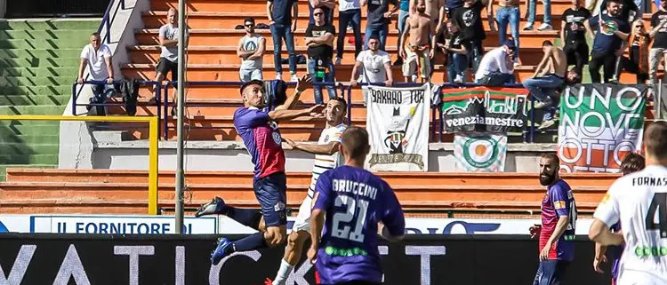 Cosenza, a Salerno diverse novità. In difesa può giocare Schetino