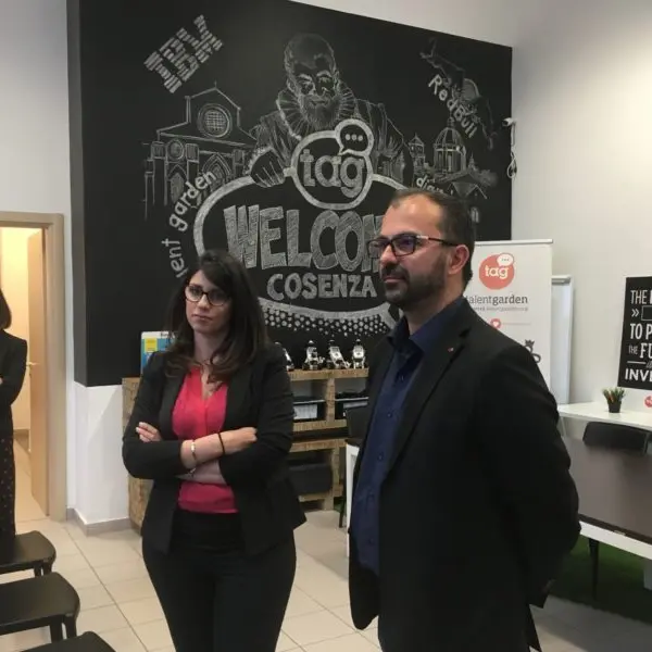 Unical, il \"viaggio\" nei dipartimenti del vice ministro Fioramonti [FOTO]