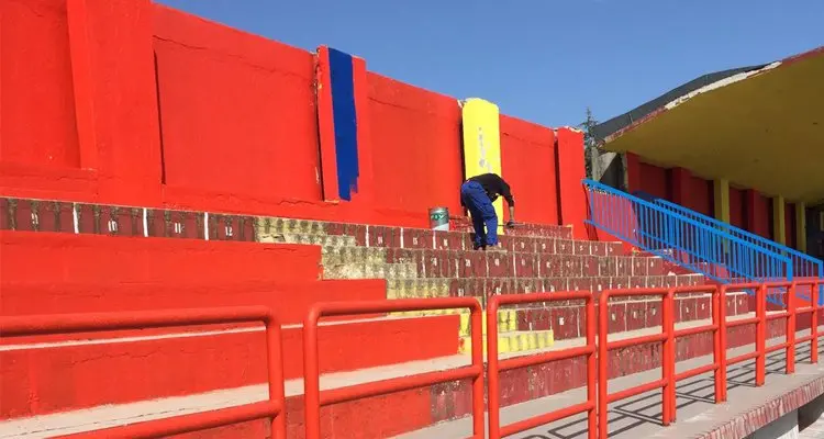 Cosenza, ritiro a San Giovanni in Fiore. E lo stadio diventa rossoblù