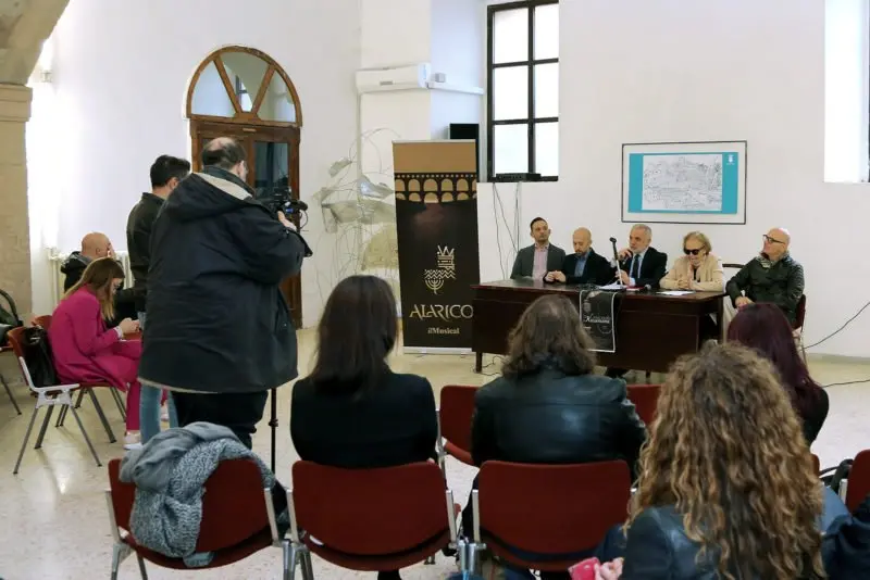 Rendano Extra: presentati due spettacoli. Ecco quali sono