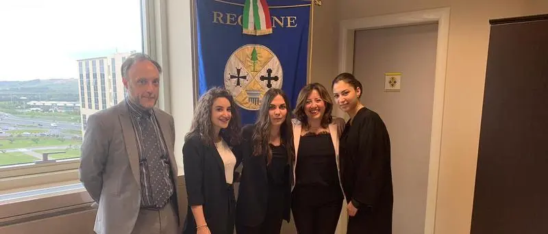 Alternanza scuola-lavoro, tre studentesse in Regione Calabria