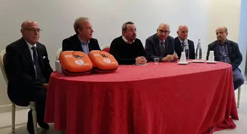 Dodici nuovi defibrillatori per la città di Trebisacce