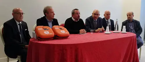 Dodici nuovi defibrillatori per la città di Trebisacce