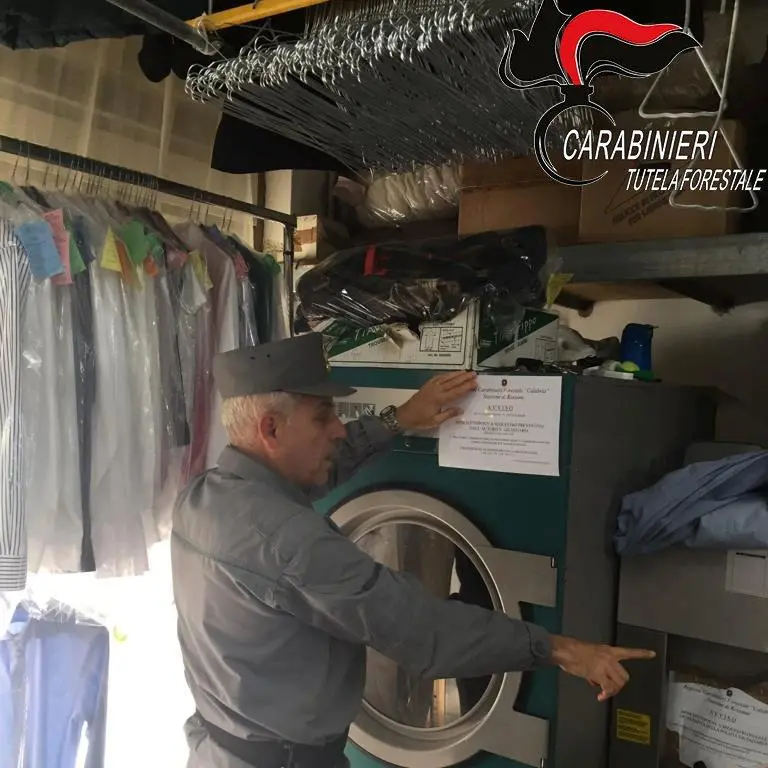 Corigliano Rossano, sequestri e denunce: controlli nelle lavanderie