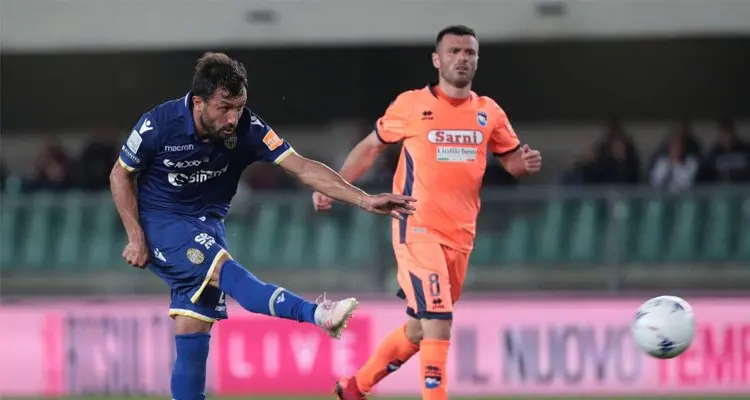 Playoff, Verona e Pescara non vanno oltre lo 0-0. Si decide al ritorno